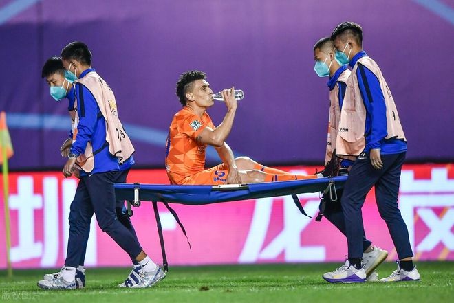 关于羽毛球超级杯，江畔海豚队与天山铁骑队大胜，阵地战处理得当！教练团队居功至伟的信息-爱游戏入口